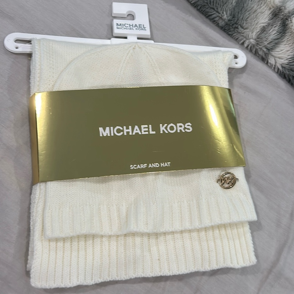 Michael Kors Hat and scarf set